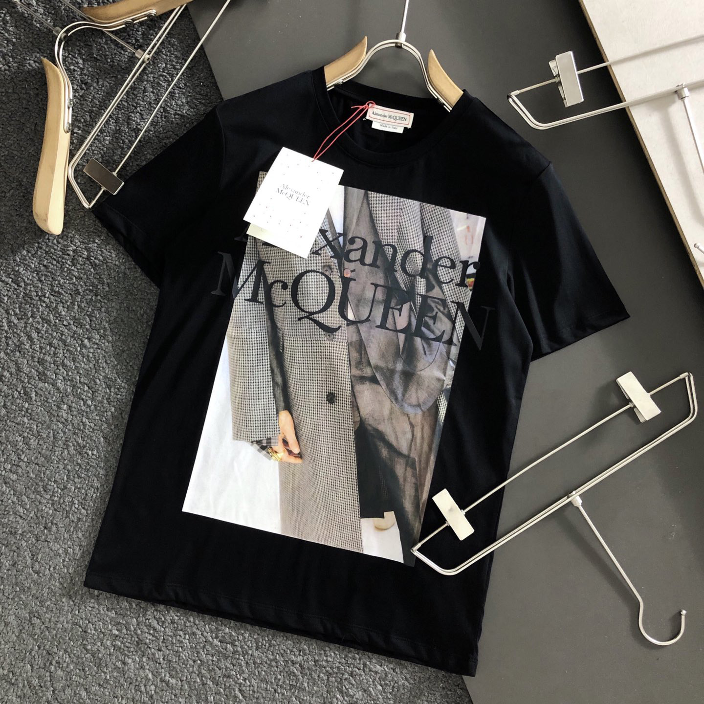 ALEXANDER MCQUEEN 알렉산더 맥퀸 반팔 라운드 티