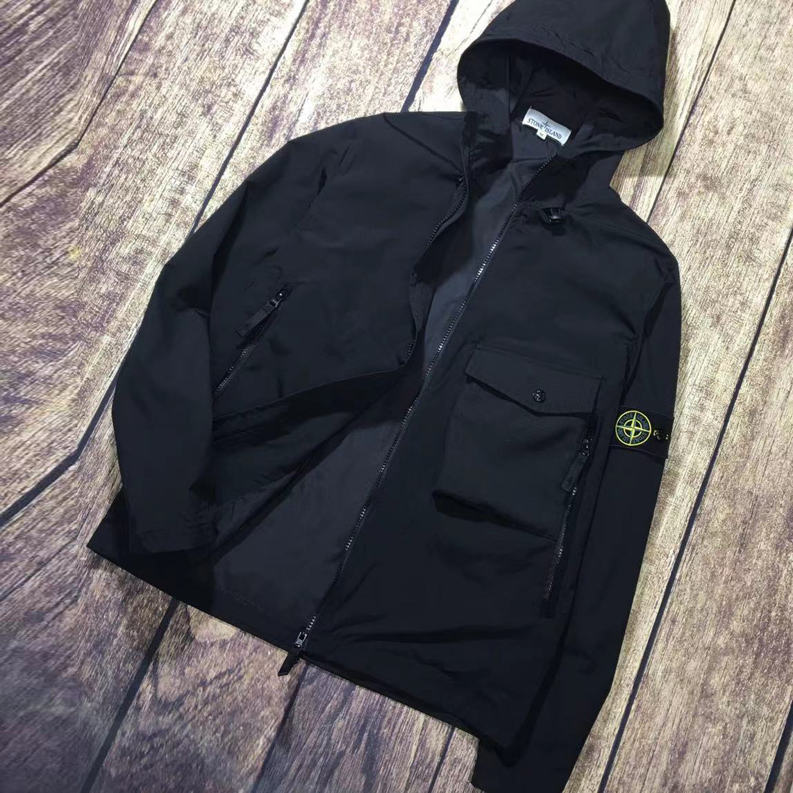 STONEISLAND 스톤 아일랜드 후드자켓